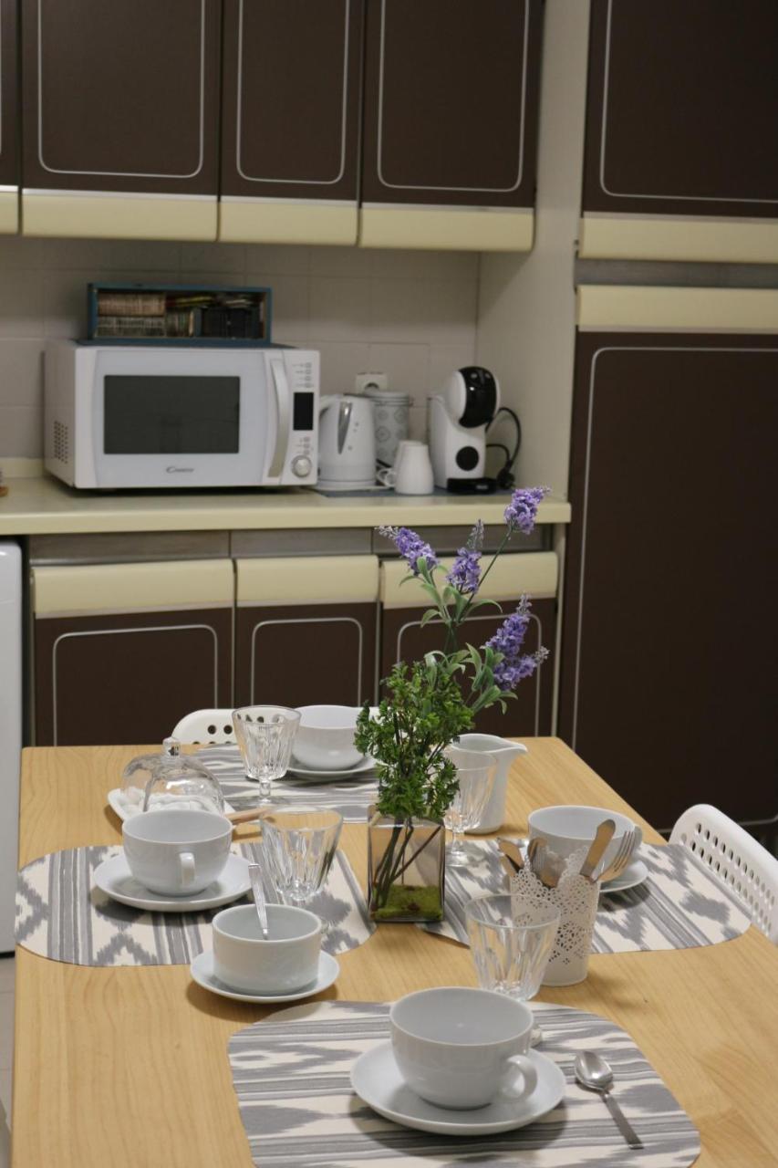 Amplio Apartamento Plaza Nueva Sevilla Exteriör bild